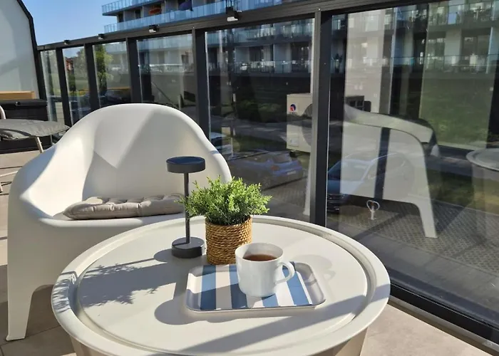 White Lotus Apartment *