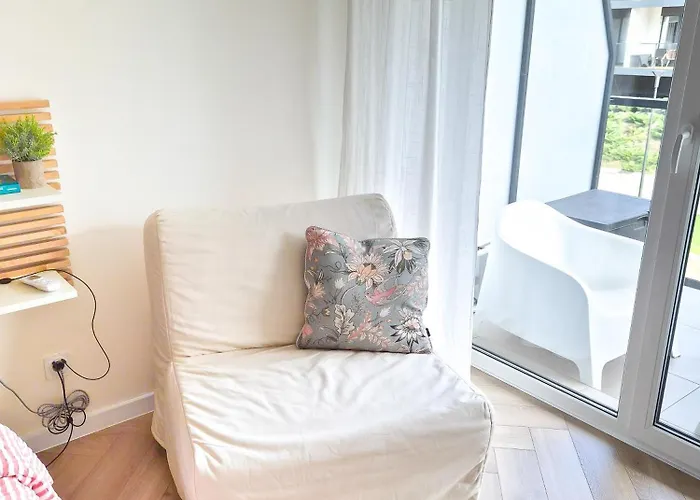 White Lotus Apartment *